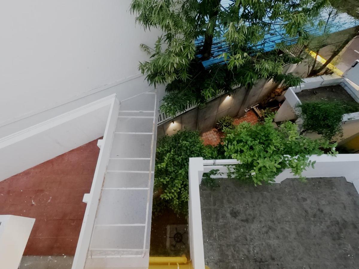 דירות פונדיצ'רי Le Sunshine Residency מראה חיצוני תמונה